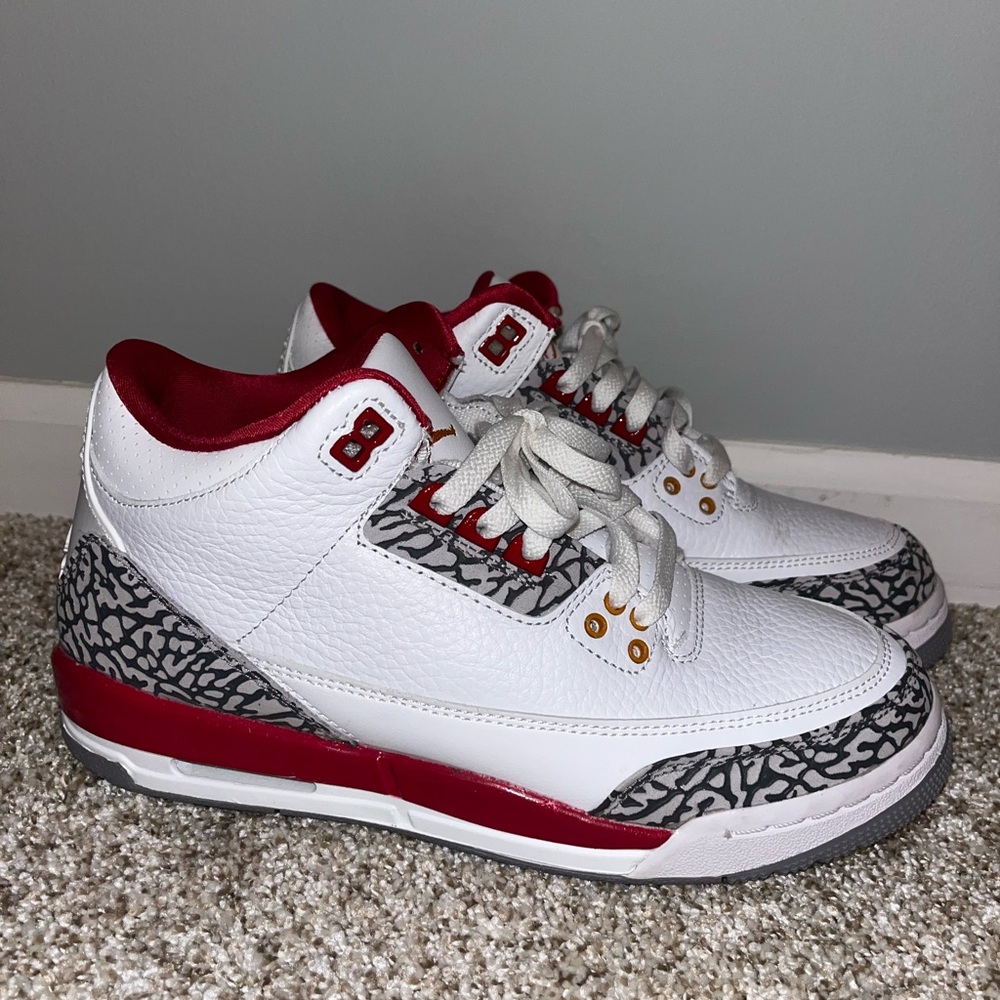Jordan 3 Retros - Size 7